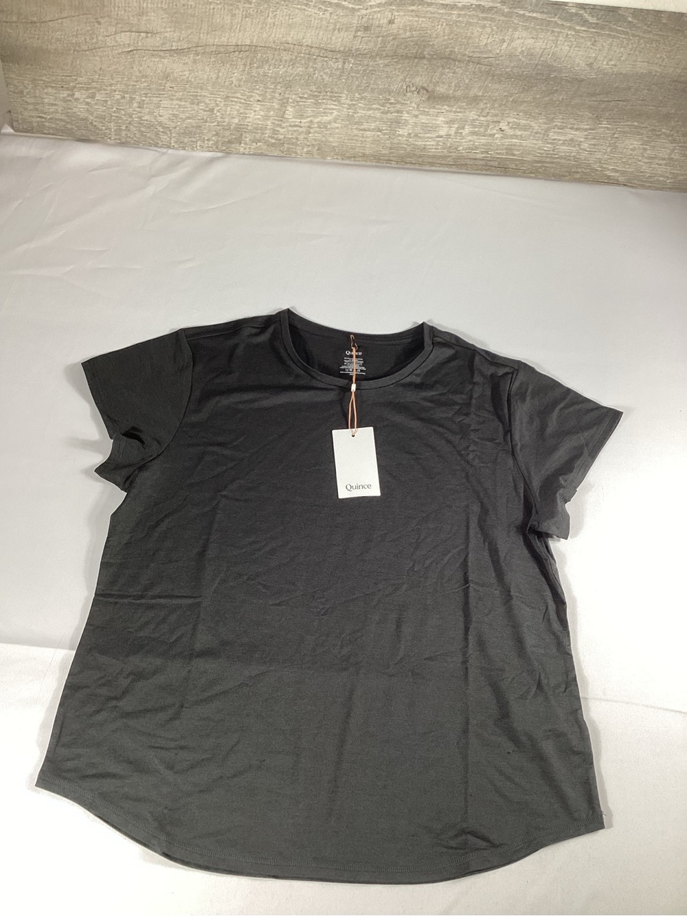 Quince Women’s Black Crewneck Short Sleeve Tee black Siz L